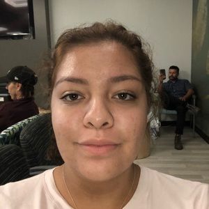 Meet your Posher, Aahley